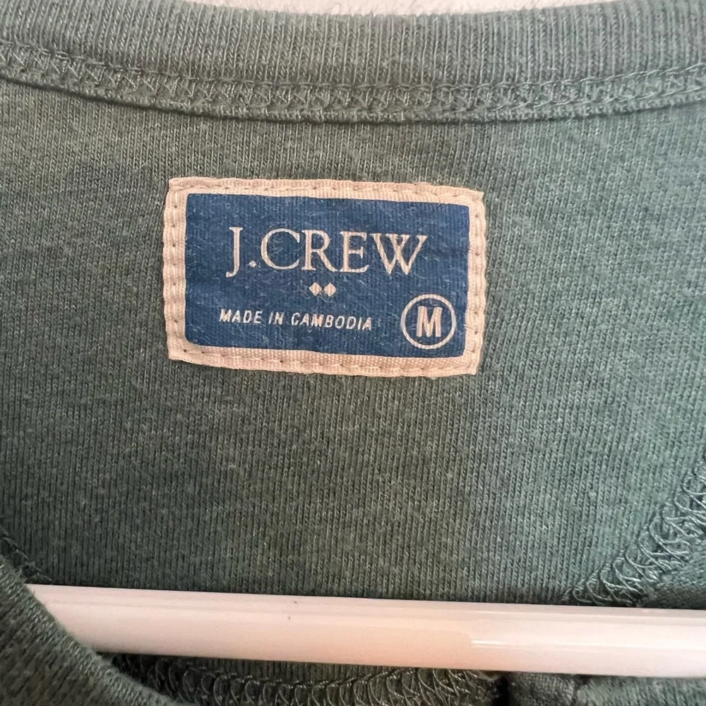 J.Crew three button long sleeve shirt‎ size M